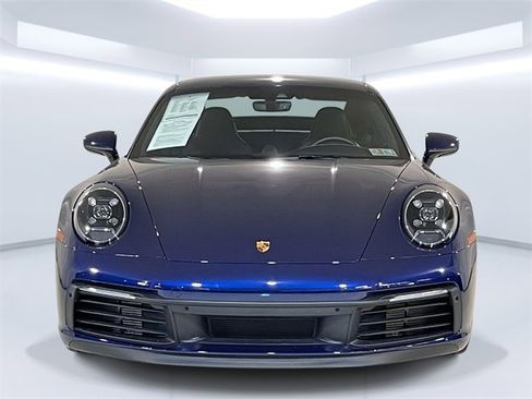 Used 2023 Porsche 911 Carrera S image 2