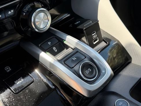 Certified 2024 Acura MDX FWD w/ Technology Package image 25