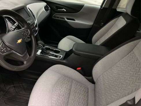 Used 2023 Chevrolet Equinox LT w/ LPO, Floor Liner Package AWD/4WD image 10