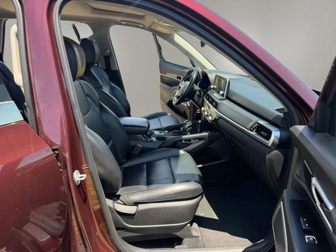 Used 2020 Kia Telluride S FWD image 15