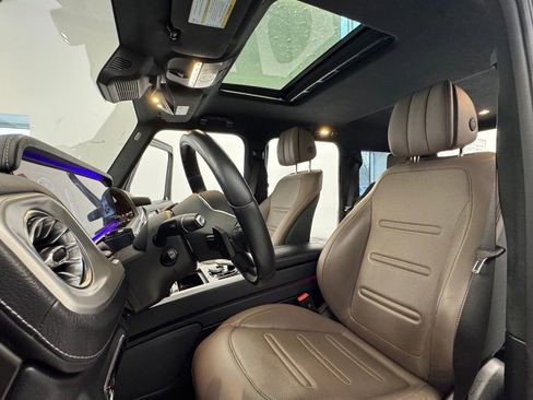 Used 2022 Mercedes-Benz G 550 G 550 image 10