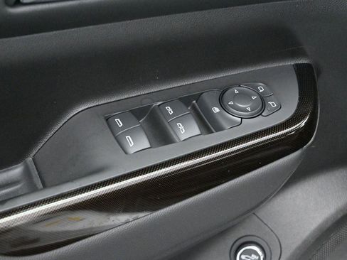 Used 2023 GMC Acadia AT4 w/ LPO, 'HIT The Road' Package AWD/4WD image 14