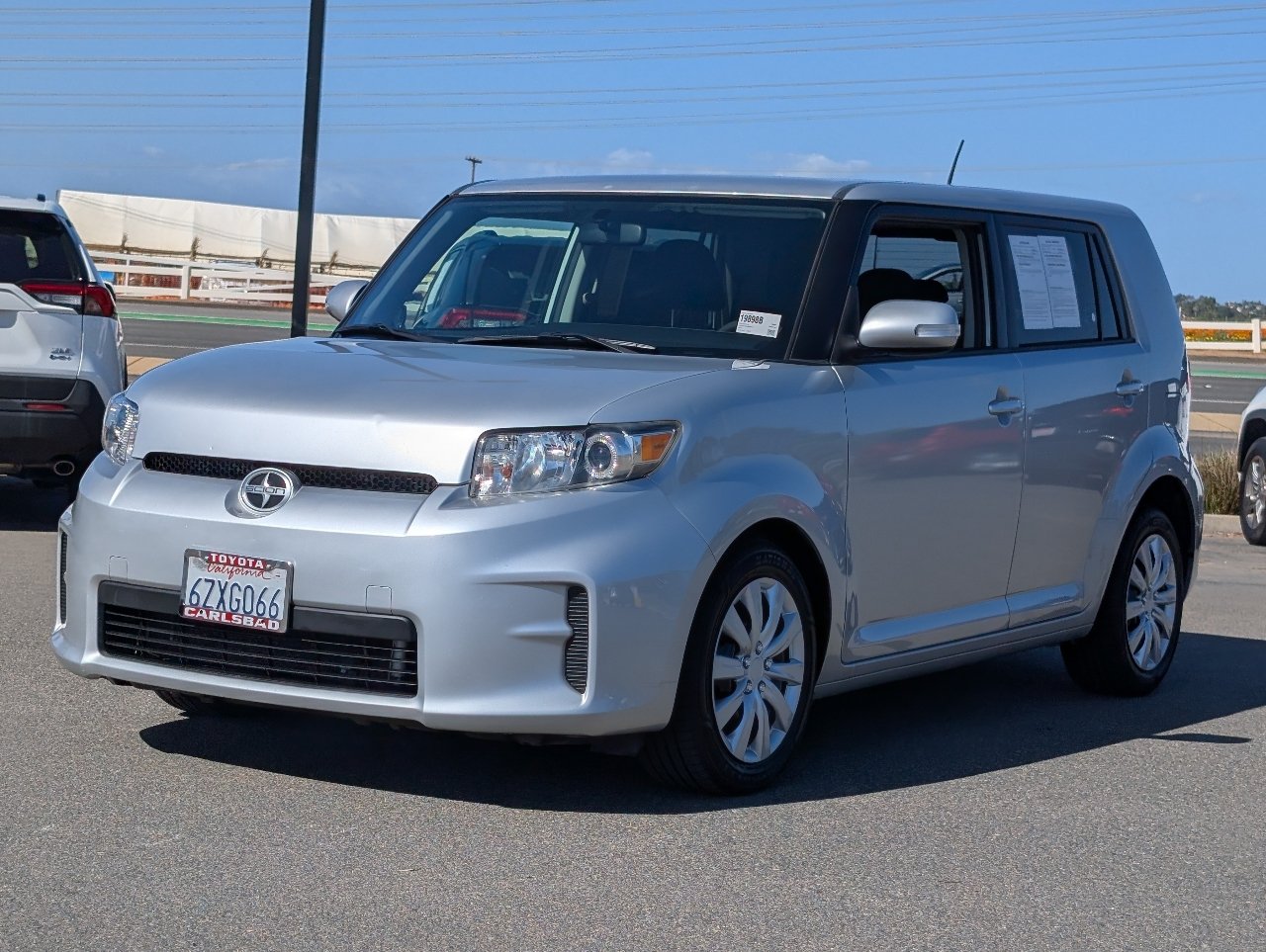 Used 2012 Scion xB FWD image 10