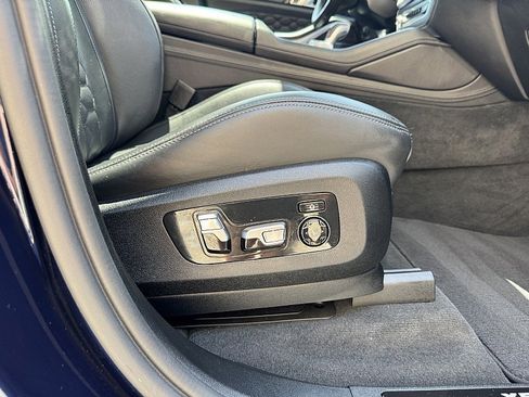 Used 2021 BMW X5 M w/ Competition Package image 18