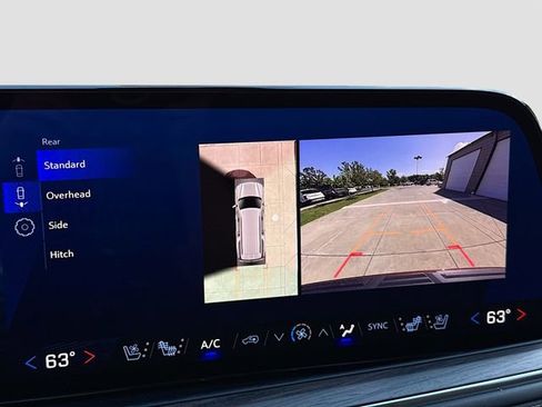 New 2025 Chevrolet Suburban Premier image 15