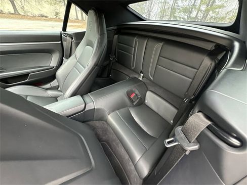 Used 2020 Porsche 911 Carrera S image 23