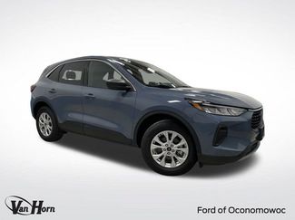Used 2023 Ford Escape Active image 1