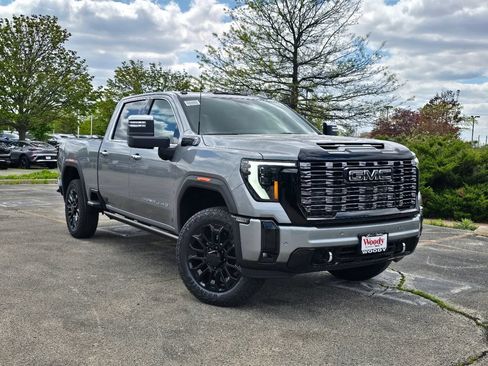 Used 2026 GMC Sierra 2500 Denali Ultimate w/ Snow Plow Prep/Camper Package AWD/4WD image 2
