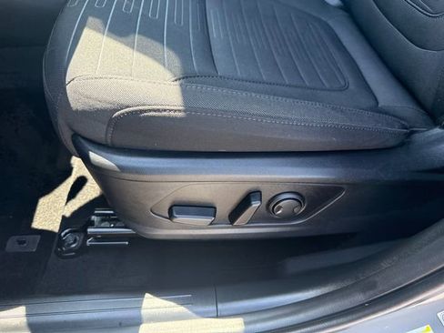 Used 2022 Hyundai Santa Cruz SEL Premium w/ Cargo Package AWD/4WD image 11