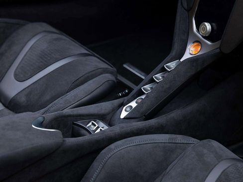 New 2026 McLaren 750S Spider image 36