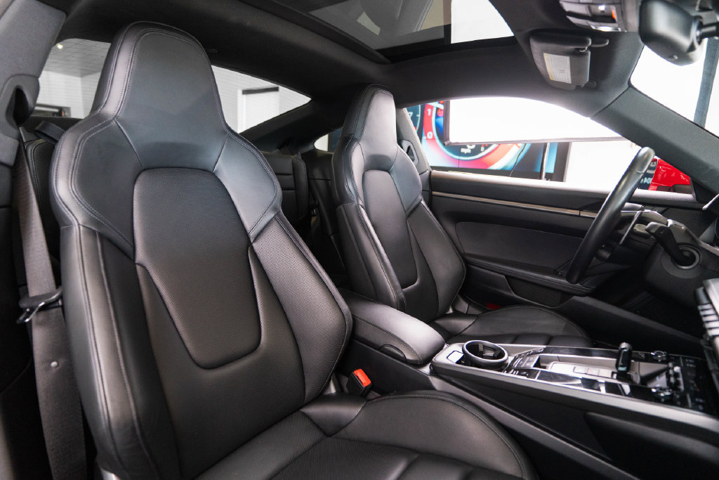 Certified 2022 Porsche 911 Carrera RWD image 15