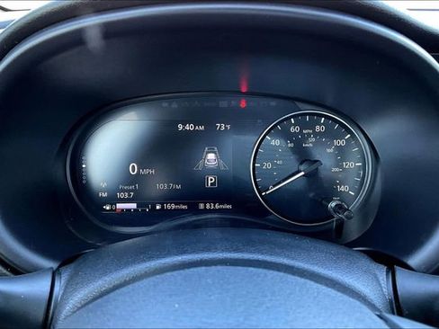 Used 2024 Nissan Kicks SR w/ SR Premium Package FWD image 13