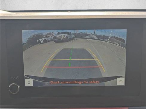 Used 2025 Toyota Tacoma SR5 AWD/4WD image 14