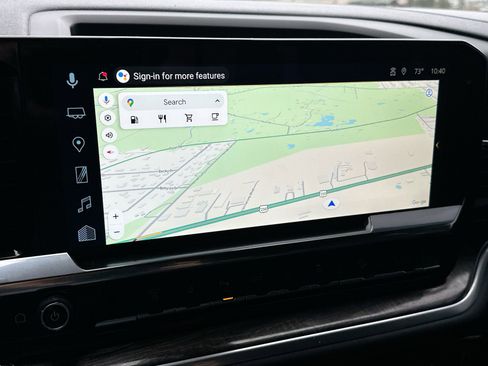 Used 2025 Chevrolet Silverado 2500 LTZ w/ LTZ Premium Package image 18