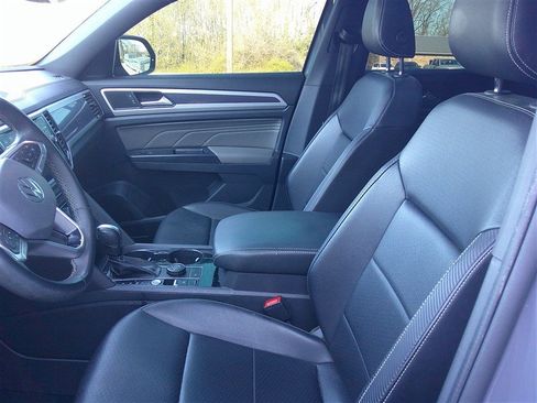 Used 2021 Volkswagen Atlas Cross Sport SEL image 10