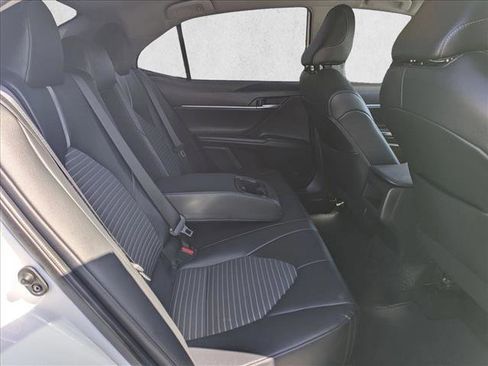 Used 2023 Toyota Camry SE FWD image 18