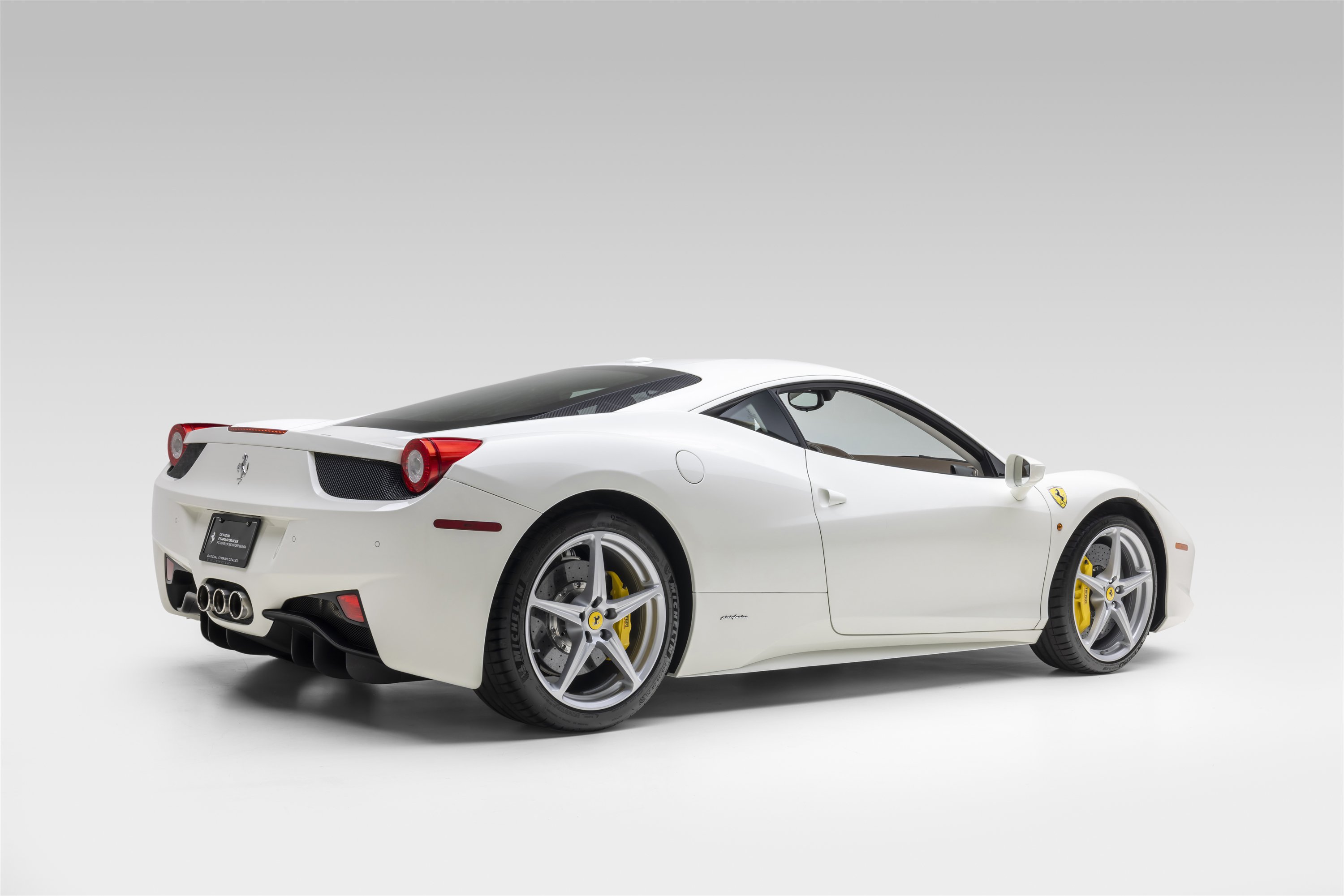 Certified 2014 Ferrari 458 Italia Coupe RWD image 10
