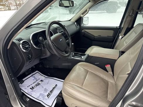 Used 2008 Ford Explorer XLT image 13