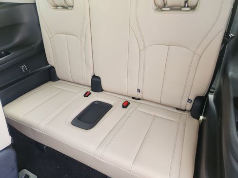 Used 2023 INFINITI QX60 Sensory w/ Cargo Package AWD/4WD image 34