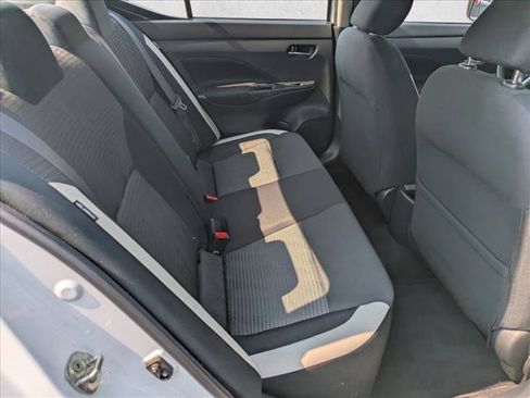Used 2022 Nissan Versa SV FWD image 18