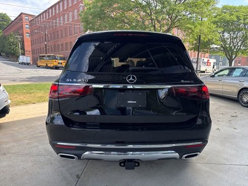 Certified 2025 Mercedes-Benz GLS 450 4MATIC image 7