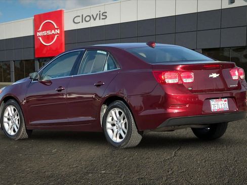 Used 2015 Chevrolet Malibu LT w/ Power Convenience Package image 7