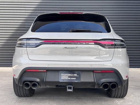 Certified 2024 Porsche Macan image 6