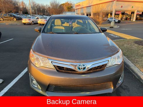 Used 2013 Toyota Camry XLE image 6