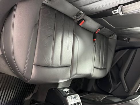 Used 2019 Audi A4 2.0T Premium image 23