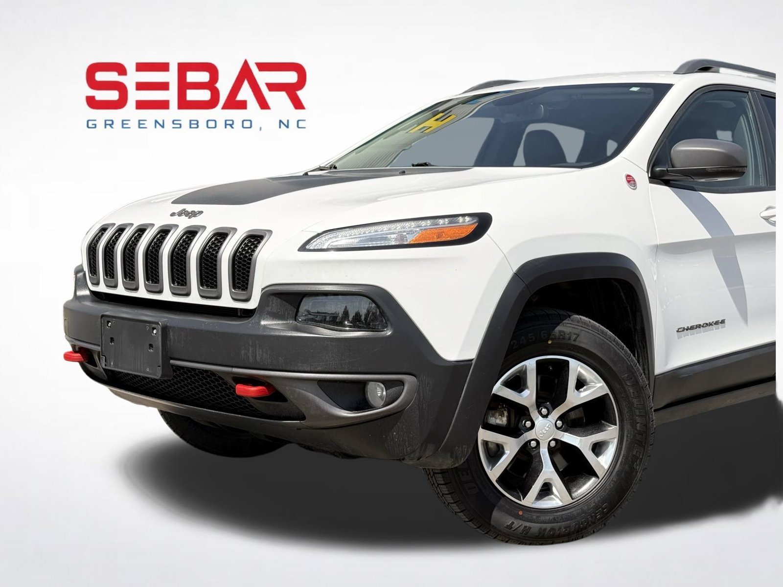 Used 2017 Jeep Cherokee Trailhawk AWD/4WD image 45