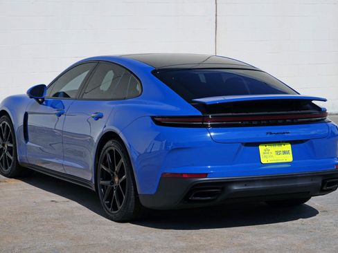 Used 2025 Porsche Panamera w/ Premium Package RWD image 52