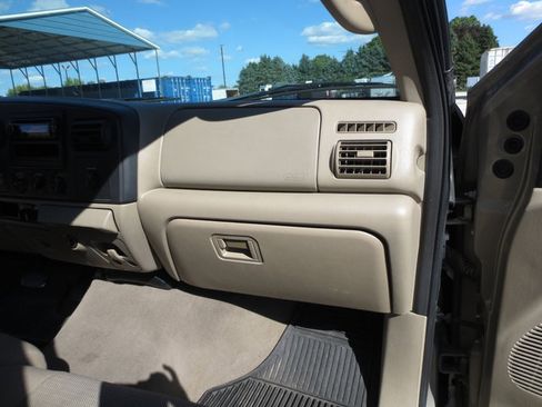 Used 2007 Ford F250 XLT RWD image 26