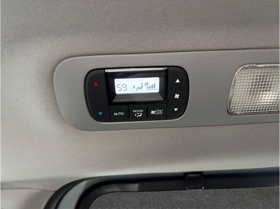 Used 2023 Honda Odyssey EX-L image 34
