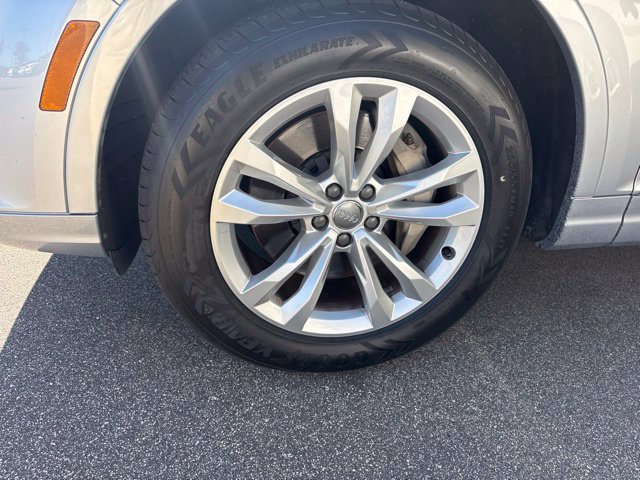 Used 2019 Audi Q7 3.0T Premium w/ Convenience Package AWD/4WD image 5