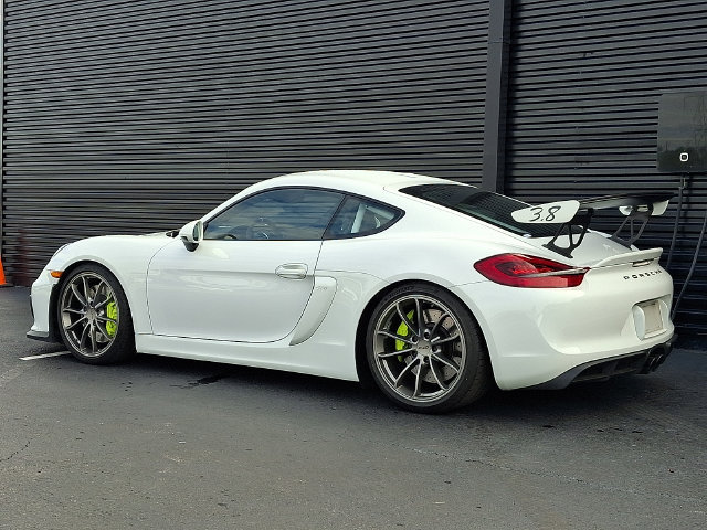 Used 2016 Porsche Cayman GT4 RWD image 3