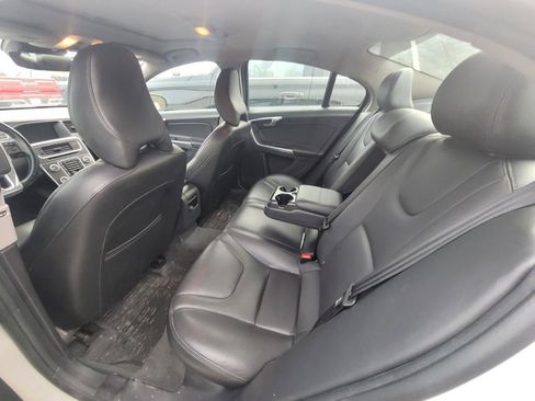 Used 2016 Volvo S60 T5 Premier w/ Protection Package image 8