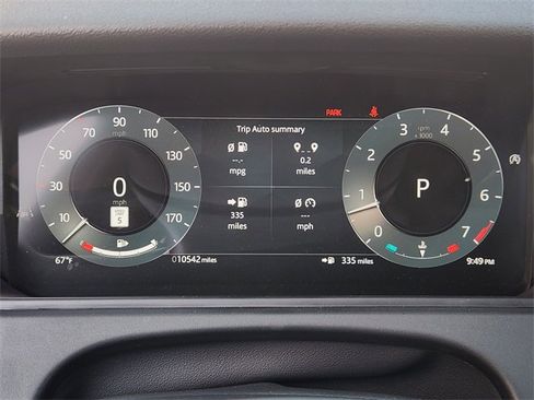 Used 2025 Land Rover Range Rover Velar Dynamic SE image 15