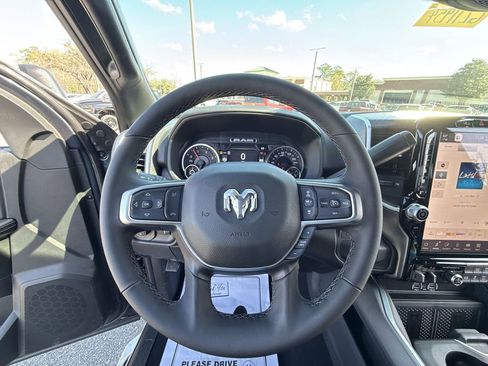 New 2026 RAM 2500 Big Horn AWD/4WD image 14