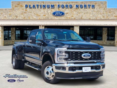 New 2026 Ford F350 XLT w/ XLT Premium Package AWD/4WD image 1