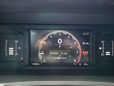 Used 2025 Toyota Tacoma SR5 RWD image 15