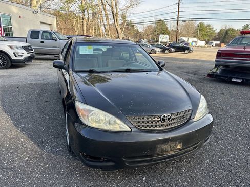 Used 2004 Toyota Camry LE image 12