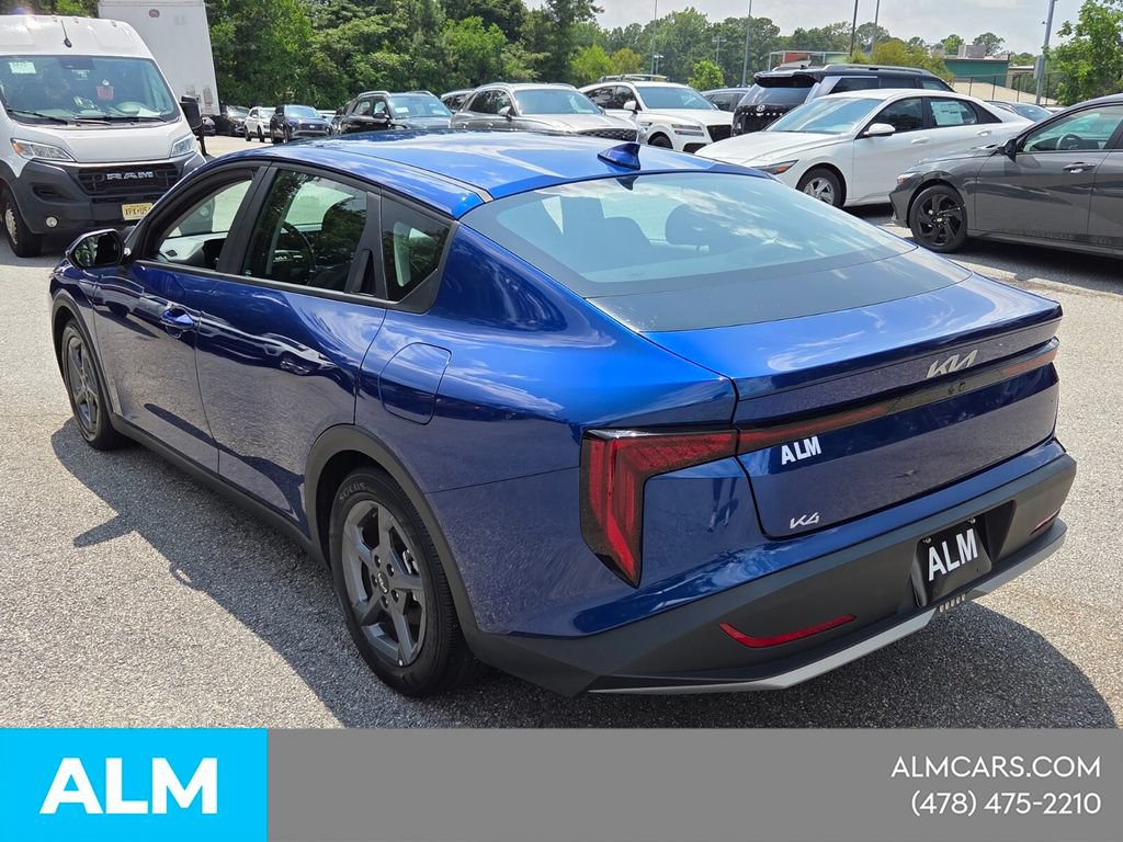 Used 2025 Kia K4 FWD image 11