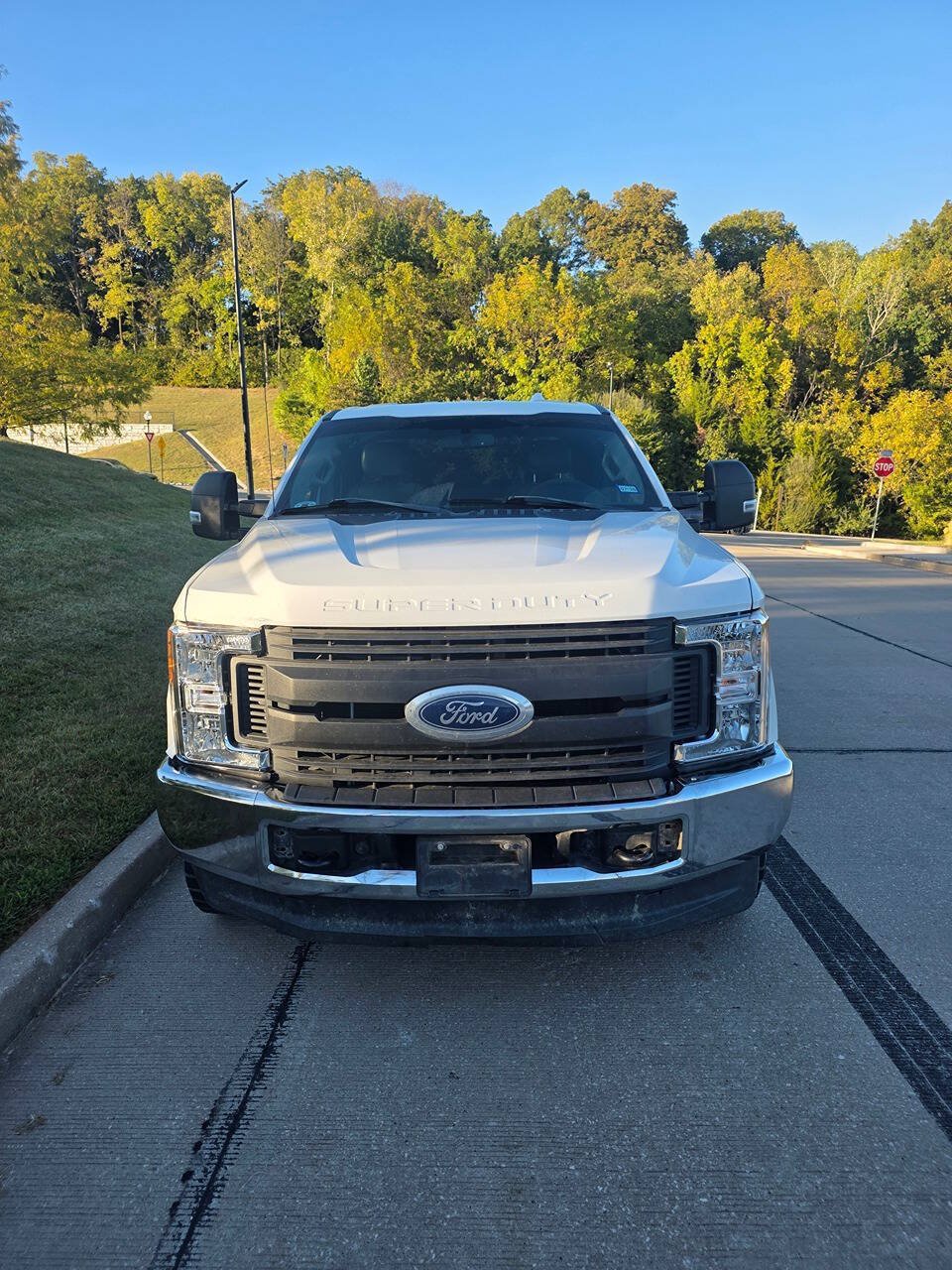 Used 2018 Ford F250 XL w/ Power Equipment Group AWD/4WD image 3