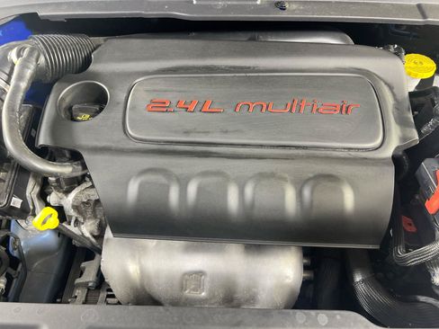 Used 2022 Jeep Compass Latitude w/ Sun and Sound Group AWD/4WD image 28