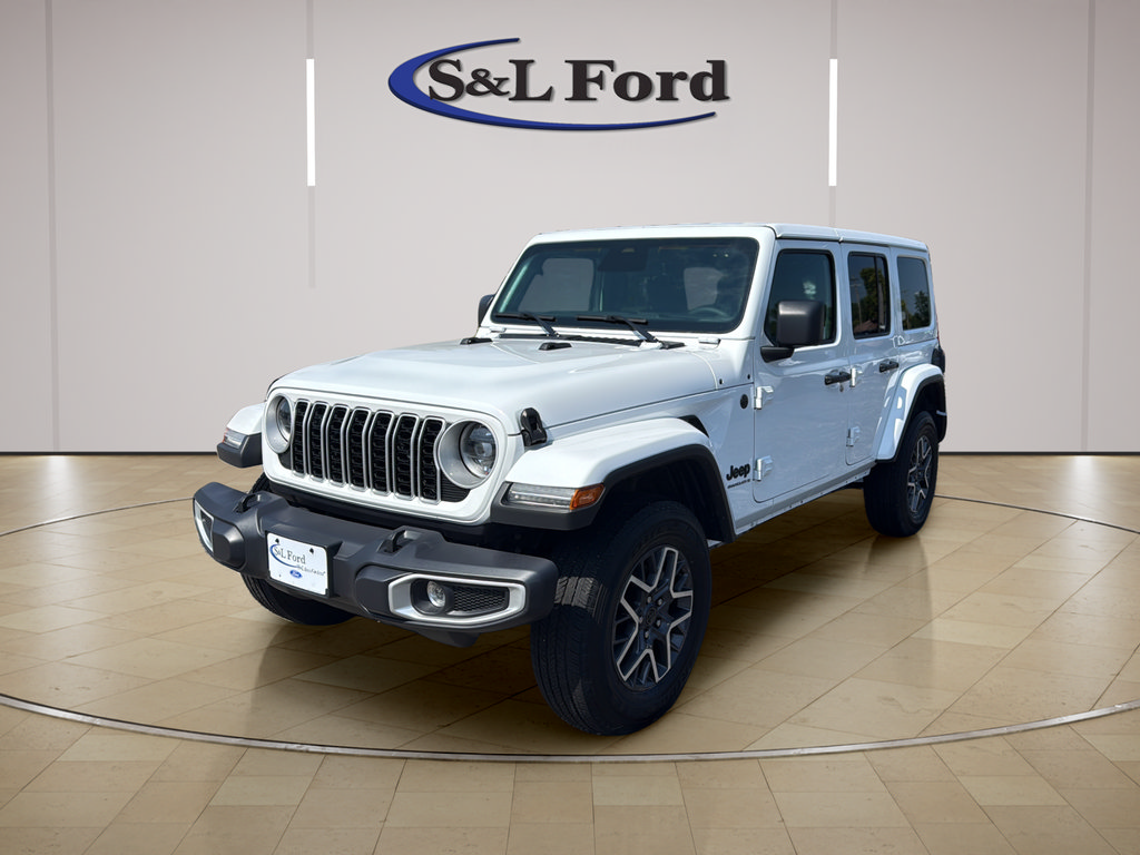 Used 2025 Jeep Wrangler Unlimited Sahara AWD/4WD image 1
