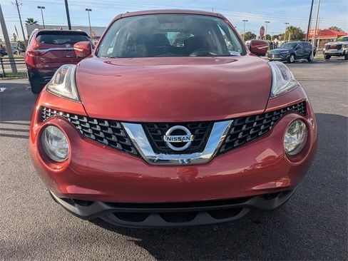 Used 2017 Nissan Juke SV w/ Technology Package image 9