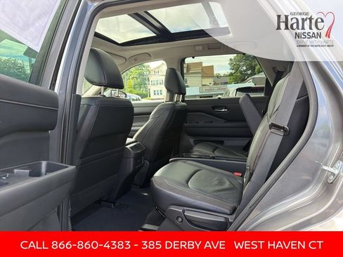 Certified 2023 Nissan Pathfinder SL w/ SL Premium Package AWD/4WD image 20