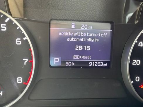 Used 2021 Kia Seltos EX AWD/4WD image 7