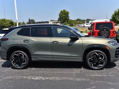 New 2026 Volkswagen Tiguan SEL R-Line AWD/4WD image 5