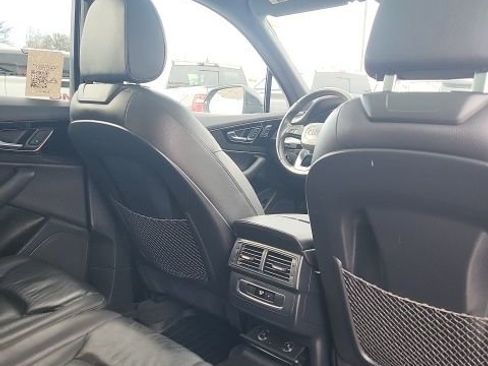 Used 2017 Audi Q7 3.0T Premium image 22